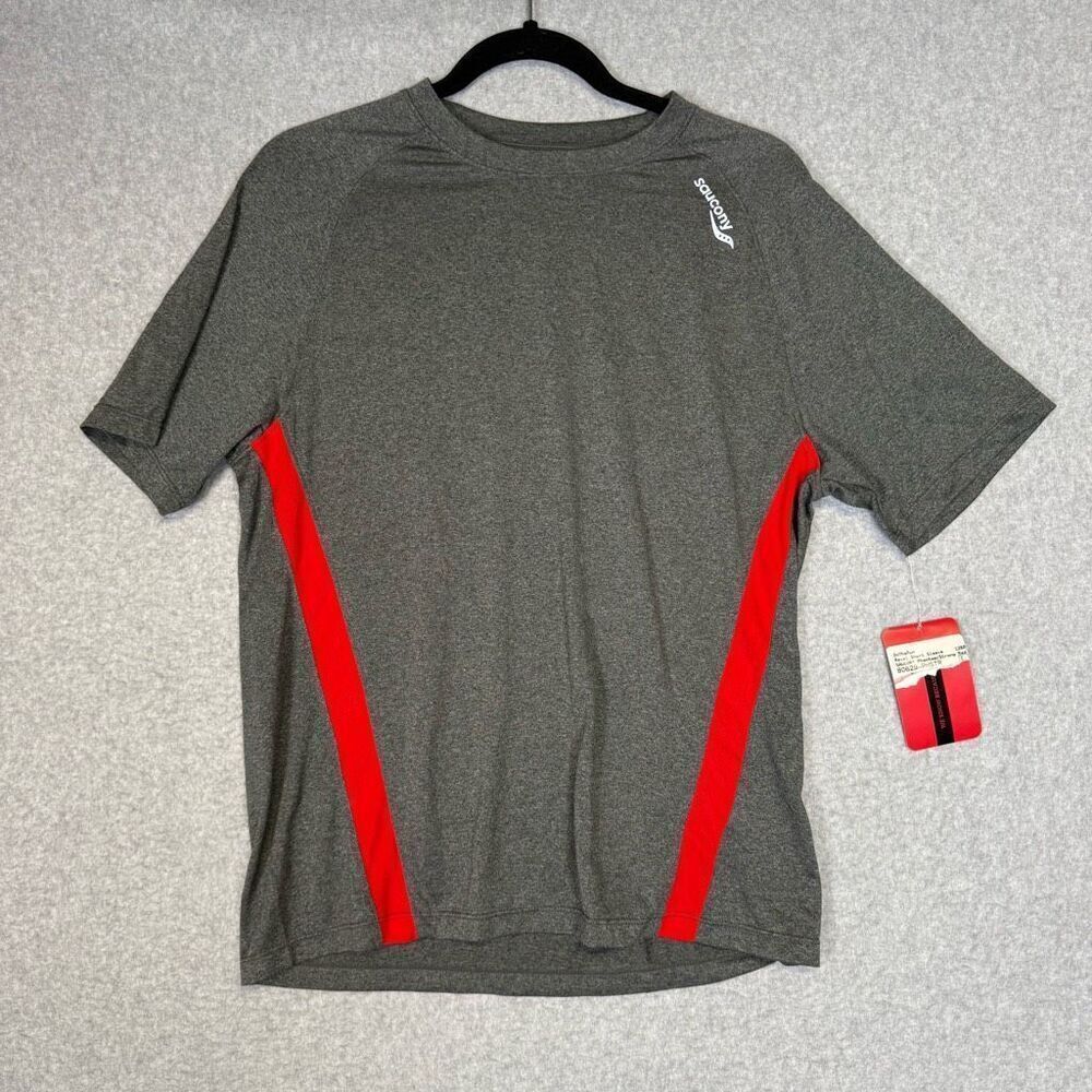 Brand New Saucony Men's Size Small On the Run Revel Short Sleeve T-Shirt Grey